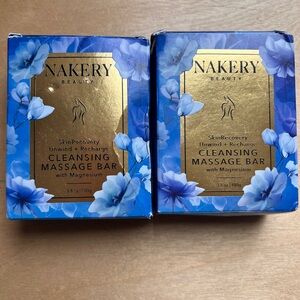 Nakery Beauty Blue Cleansing Massage Bar